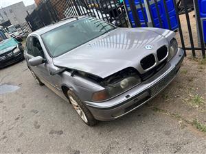 2003 BMW E39 540i M62 Automatic transmission Stripping for spares