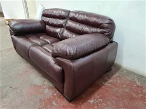 New Recovered Lounge Suite the price is fully Neg  