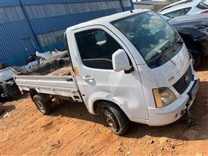 Tata Super Ace 1.4 Diesel Manual transmission Stripping for spares
