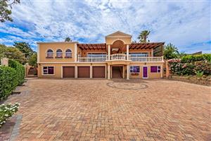 House For Sale in Plattekloof