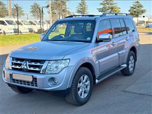 2013 PAJERO 3.2 DiD 4x4 Exceed Automatic 7 Seater With Full Service History + Spare Keys Immaculate!