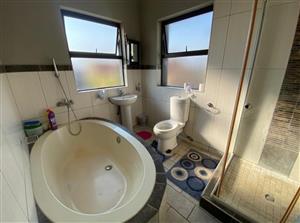 Townhouse For Sale in Theresapark