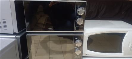 Microwaves Lg ans defy good working condition