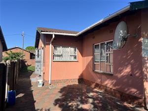 House For Sale in Esikhawini