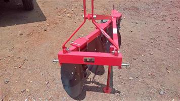 Light duty disc plough