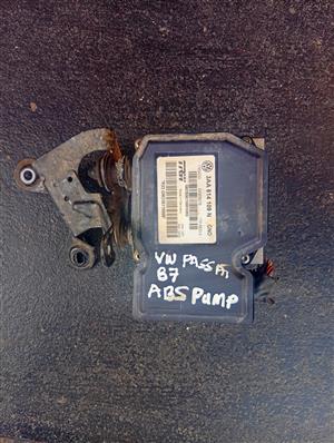 VW Passat cc b7  abs pump for sale