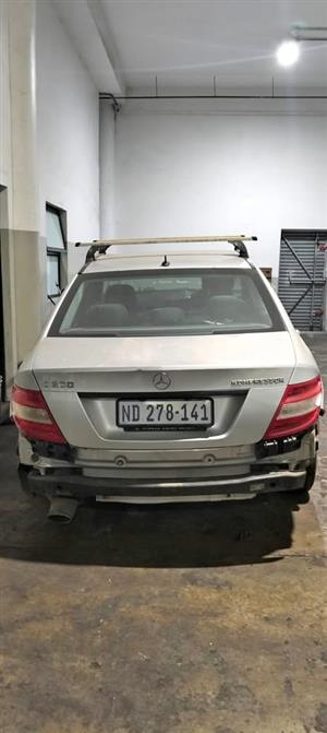 2007 Mercedes-Benz C 200 Kompressor Breaking for Spares