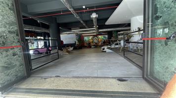 Prime Retail Space on Breë Street – High Visibility & Foot Traffic