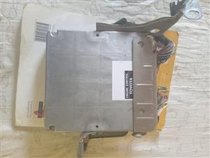 Toyota Hilux 3.0D4D 1KD Computer Box ECU