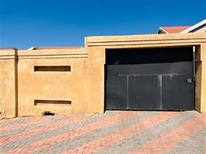 2 beds 1 bath House