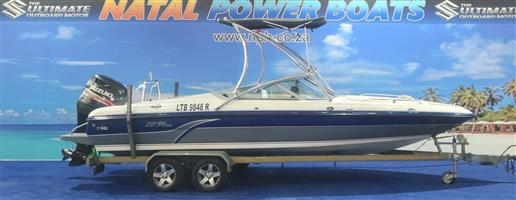 PANACHE 2250 LX ON TRAILER 200 HP SUZUKI 4 STROKE 