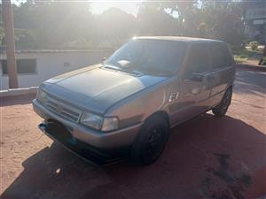 2000 model Uno 1.4 5speed 