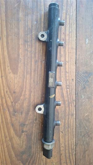 Ford Ranger 3.2 Fuel Rail R3250