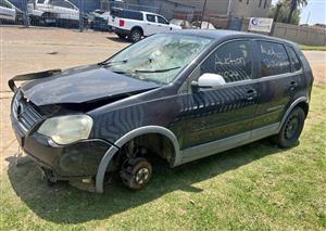  NOW STRIPPING – VOLKSWAGEN POLO 1.6 AUTOMAT  ALL PARTS AVAILABLE AT EXCELLENT DISCOUNTED PRICES