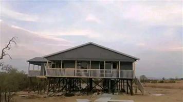 2 bedroom Wendy House on poles