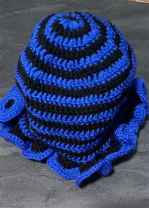 Bucket hats (spiral / Multi-Coloured )