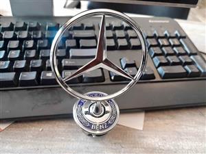 Mercedes benz bonnet badges
