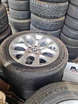 Bmw x5 original alloy mags size 19 pcd  5x120 +tyres used