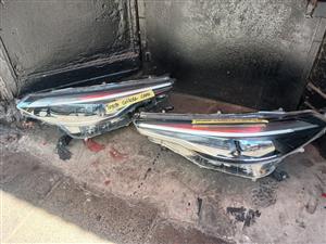 TOYOTA COROLLA CROSS HEADLIGHT LH&RH