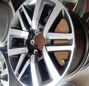 18" Toyota Hilux/Fortuner original mag to use for spare 