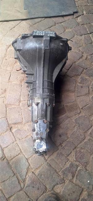 Mutshibusi Colt 2.8 4M40 non turbo gearbox available