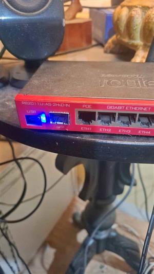 Mikrotik RB2011UiAS-2HnD-IN
