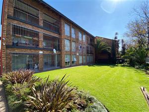 Spacious 2.5-Bedroom Apartment for Sale in New Redruth