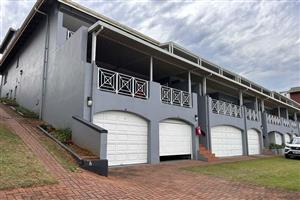 Penthouse For Sale in Scottburgh Central