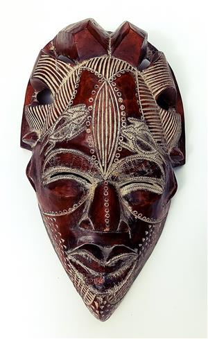 Appealing Tribal African Mask 