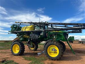 2022 John Deere M4040