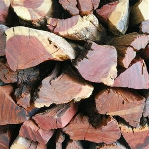  BLACK WATTLE FIREWOOD – DRY, CLEAN, READY TO BURN 