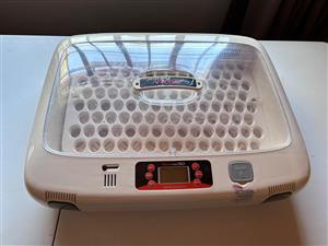 Rcom 50 Pro Automatic Egg Incubator – Used