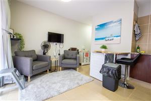 Modern 1-Bedroom Student Apartment Near Campus