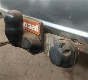 Nissan Almera towbar