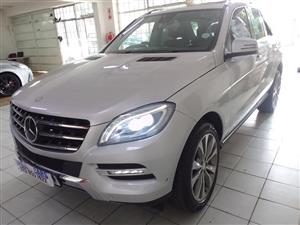 2015 Mercedes Benz Ml250 Bluetec Auto Silver Color Sunroof Leather seat 