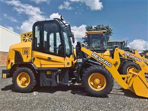 New Revaro T-Rex front end loaders for sale at Mad Farmer SA