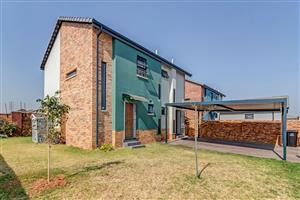 Modern 4-Bedroom Double-Storey Home in Lion Pride Lifestyle Estate – R1,799,000