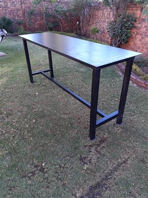 Work Bench 2m long with 5mm top solid steel.