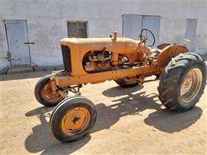 Vintage Allis Chalmers tractor 
