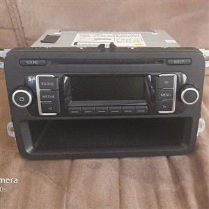 Original Volkswagen CD Player suitable for Polo 5 and 6