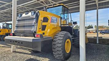 FRONT END LOADER