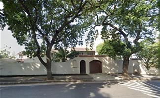 Townhouse For Sale in a Small Unit Complex in Musgrave Durban KwaZulu Natal