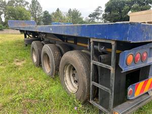 2005 Kearney Tri Axle trailer 13m