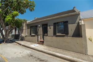 House For Sale in Port Elizabeth Central