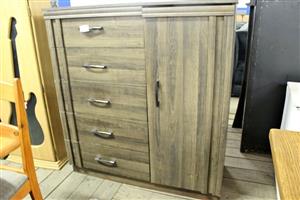 BROWN CHEST OF DRAWERS S066800A