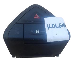 RENAULT KOLEOS PANIC LIGHTING & CENTRAL LOCKING SWITCH (2008-2011)