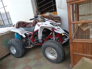 Neat 1 owner lady's  200 yamha blaster sper keys available very powerful bike  