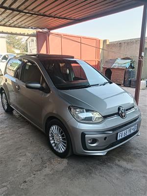 2017 Volkswagen UP 5 Door