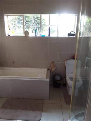 4 bedroom house to let in ocean street Kensington jhb