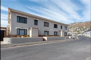 Prime Fish Hoek 2 bedroom Apartment